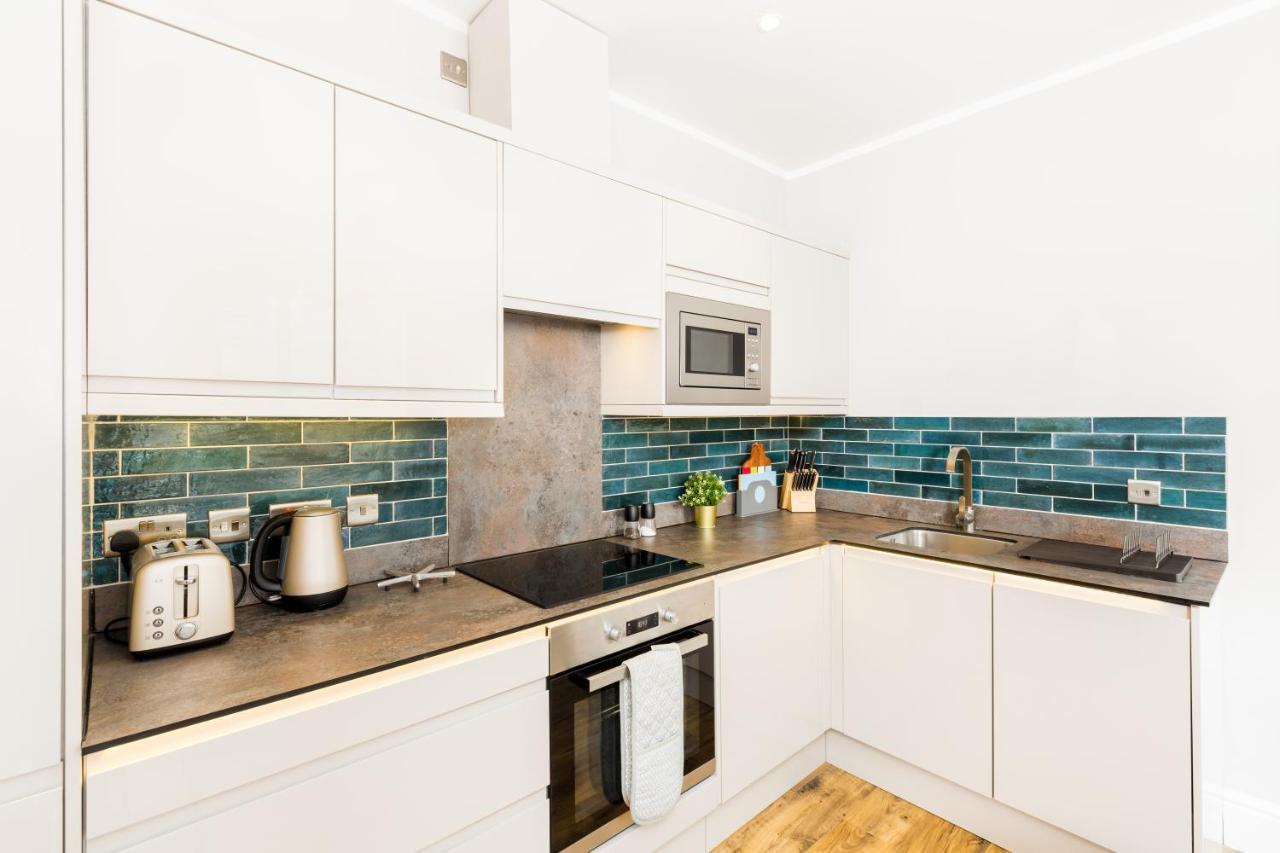 L-Spa Boutique Apartments ليمينغتون المظهر الخارجي الصورة