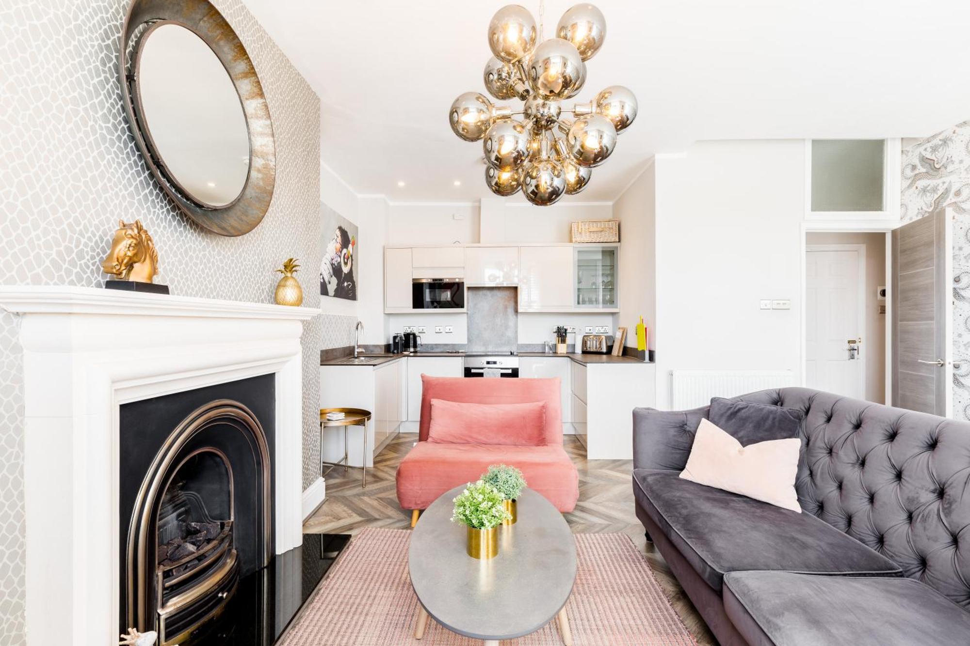 L-Spa Boutique Apartments ليمينغتون الغرفة الصورة